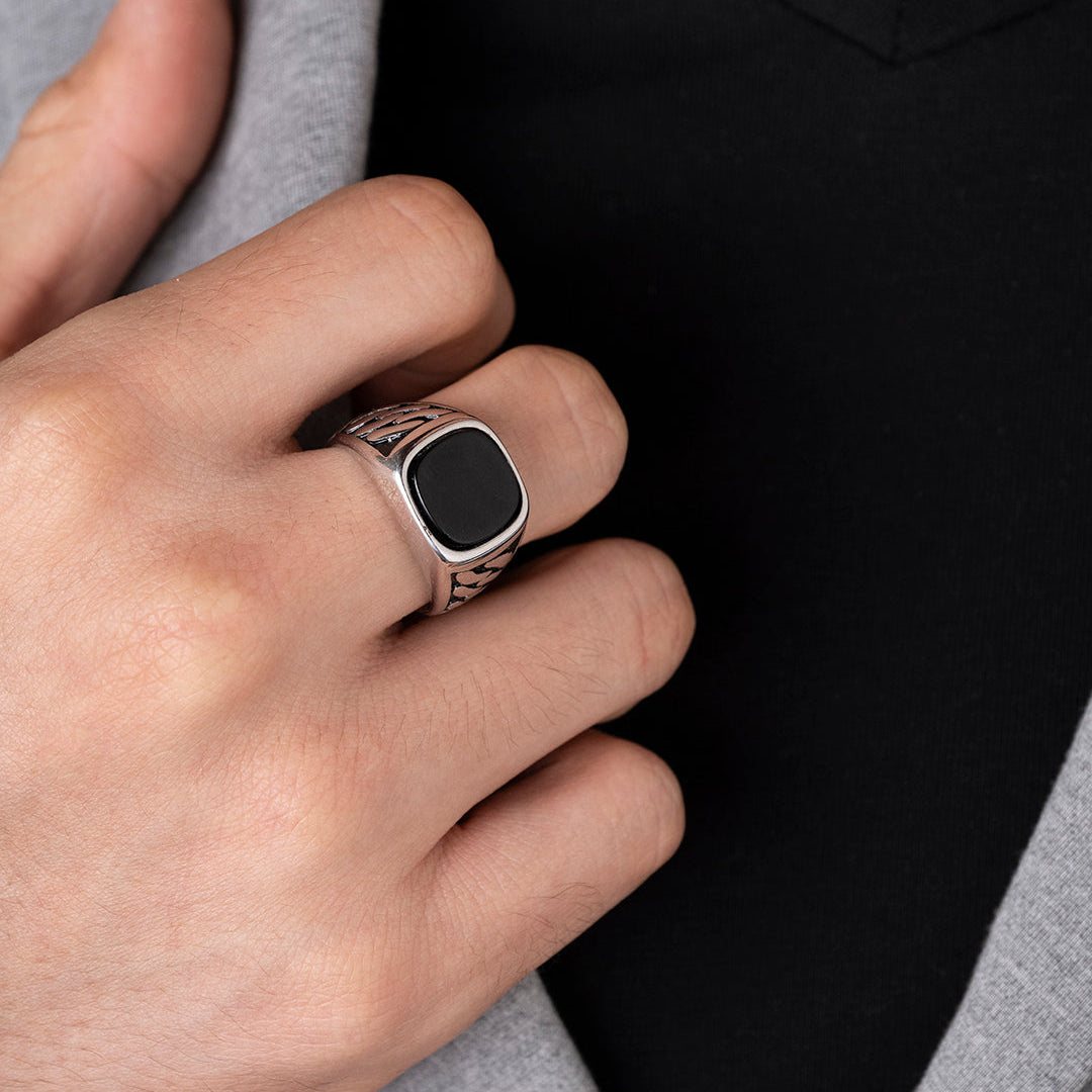 MEN'S RING