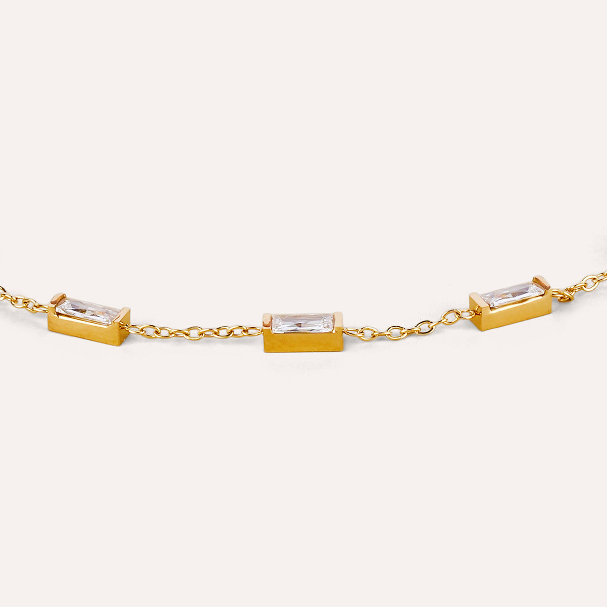 Linea Bracelet | Baguette Stone Gold-Tone Chain